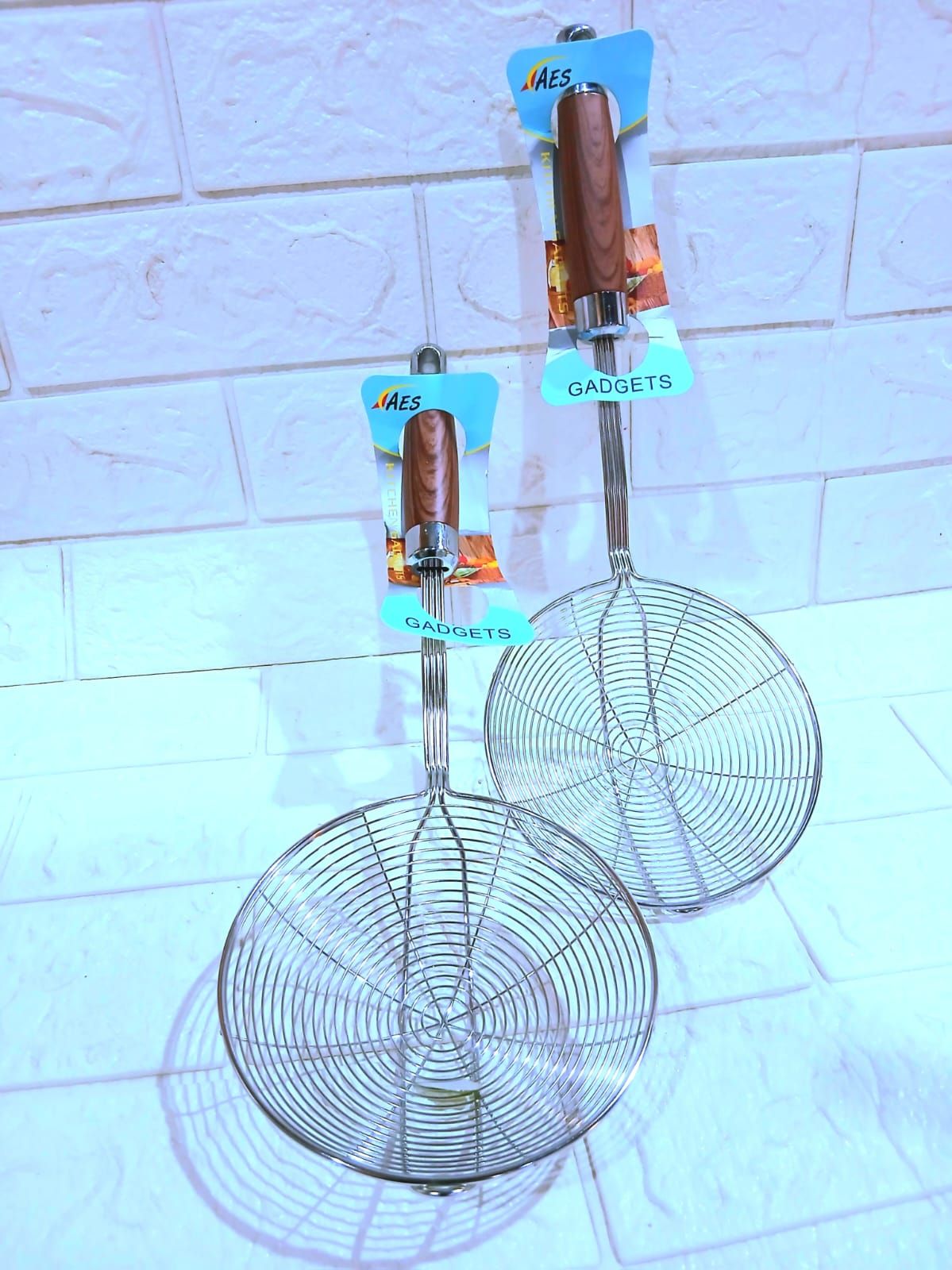 شياله طعميه، وسط بيد بني لوكس وسط